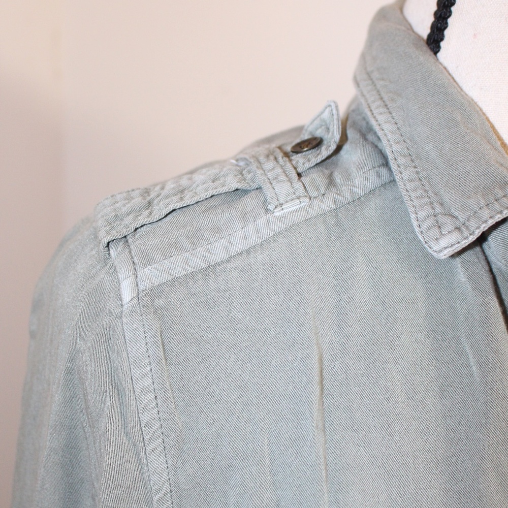 Bundle of American Eagle, Boyfriend Fit & Hollister flannels long sleeve - Picture 8 of 16